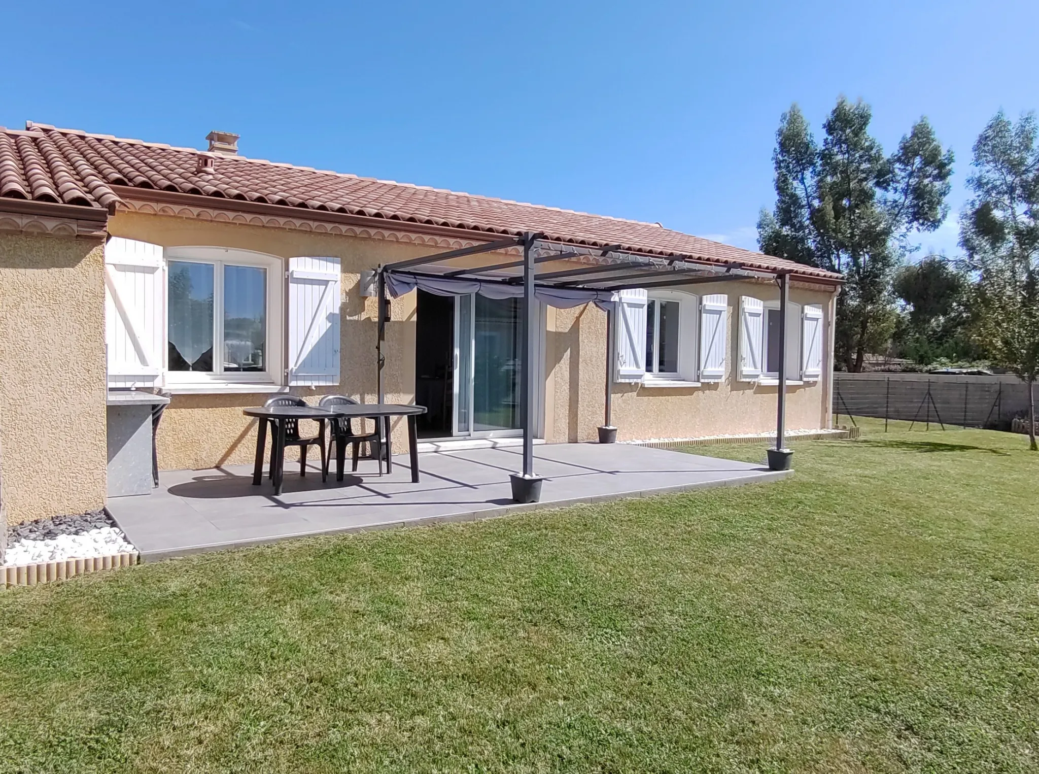 Vente - Villa de plain-pied à Viviers-Les-Montagnes 