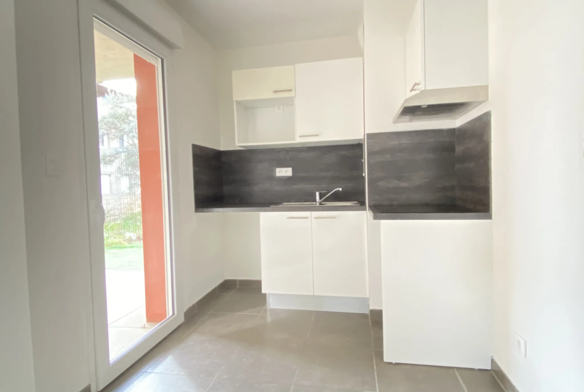 Appartement récent, T3 avec jardin et parking, à Montpellier 