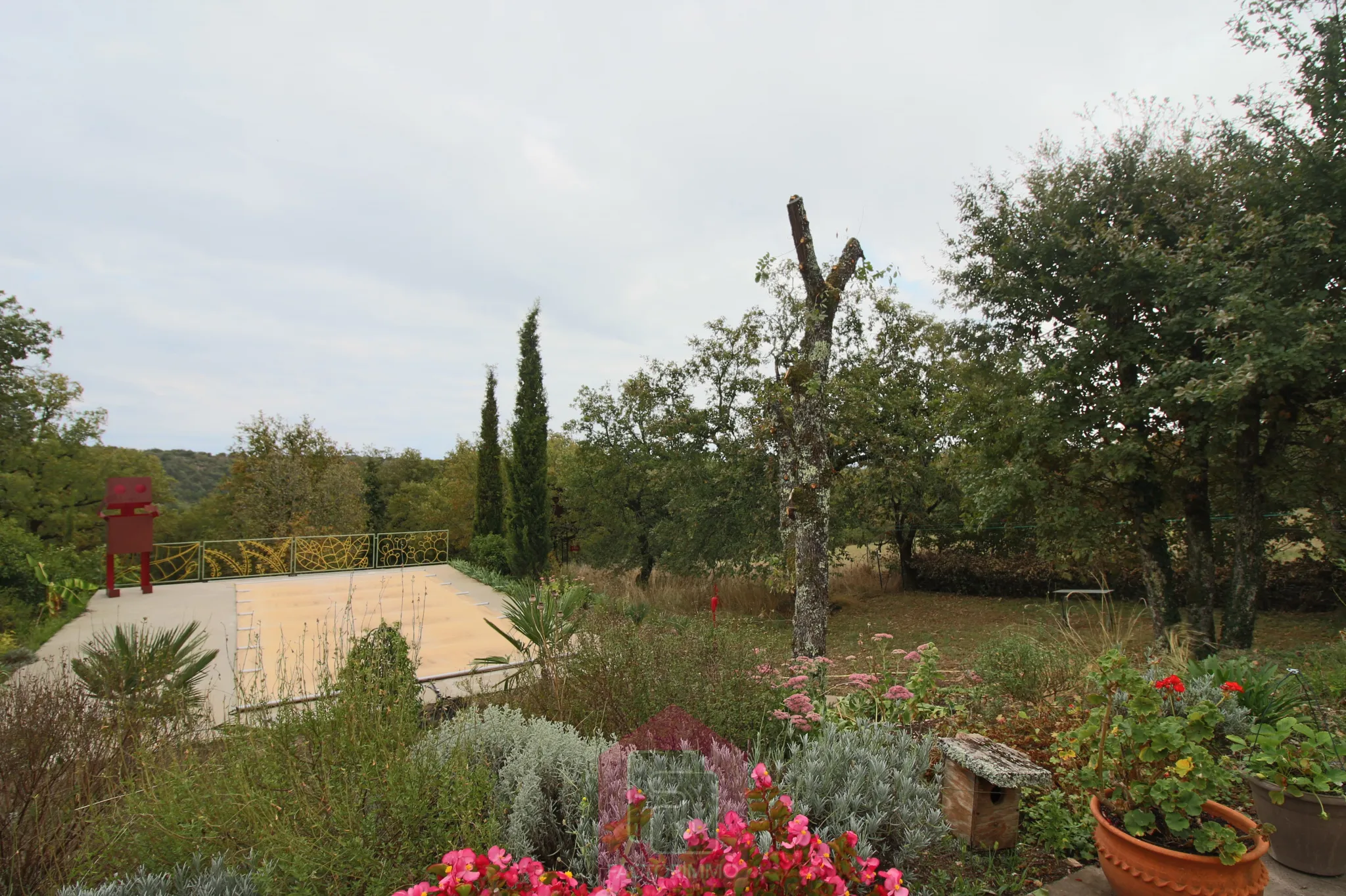 Belle maison à 15 minutes de Cahors avec piscine 