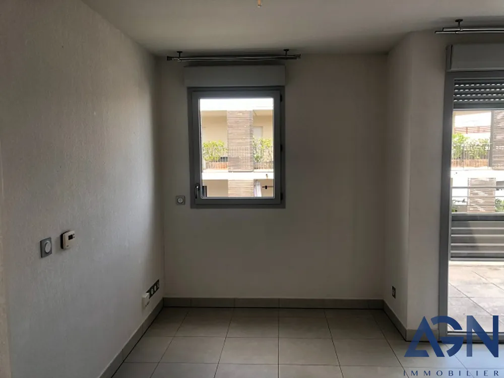 Appartement T2 40m2 avec Terrasse et Parking à Montpellier 