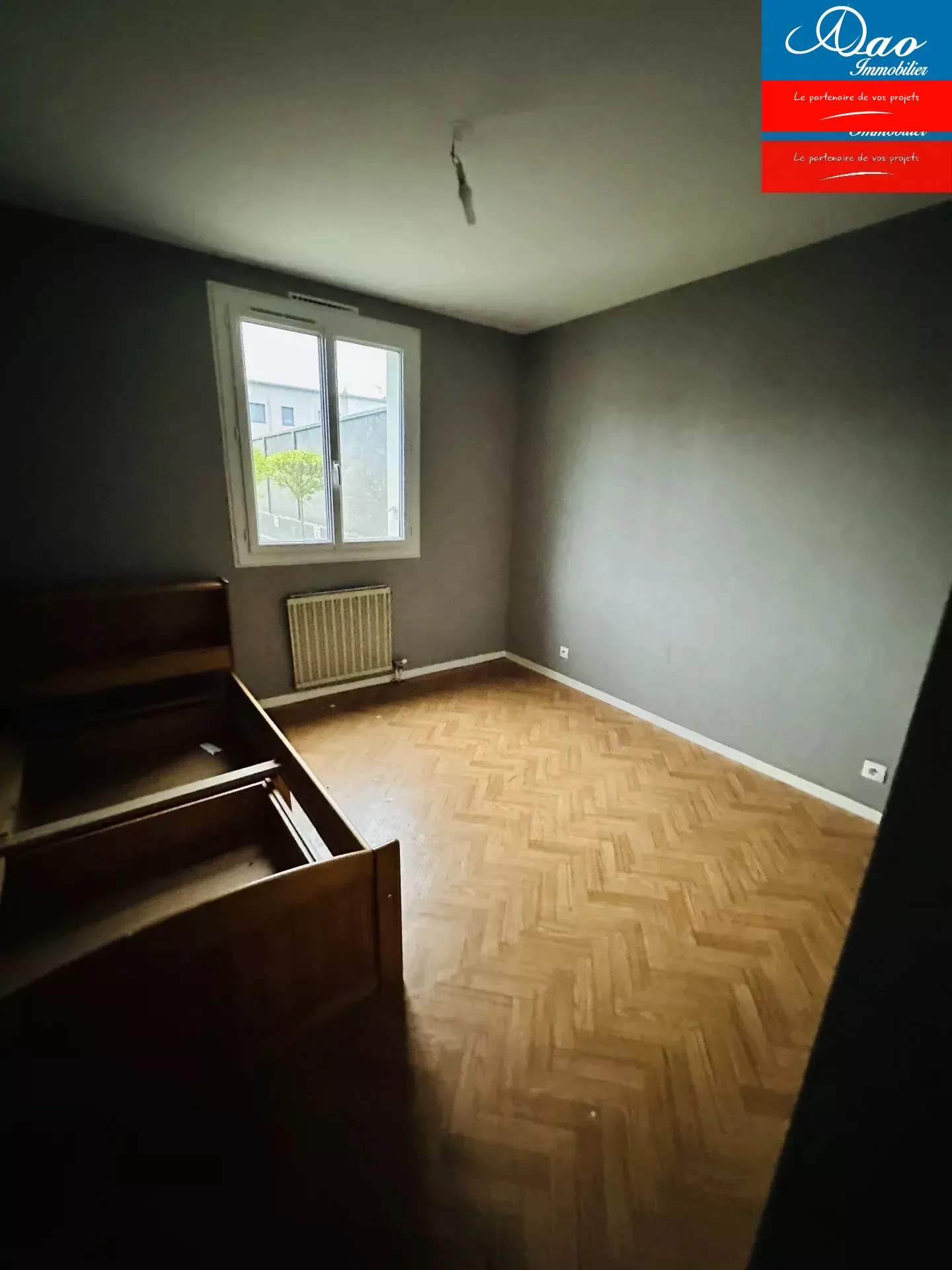 Appartement de type 2 à rénover avec parking à Troyes 