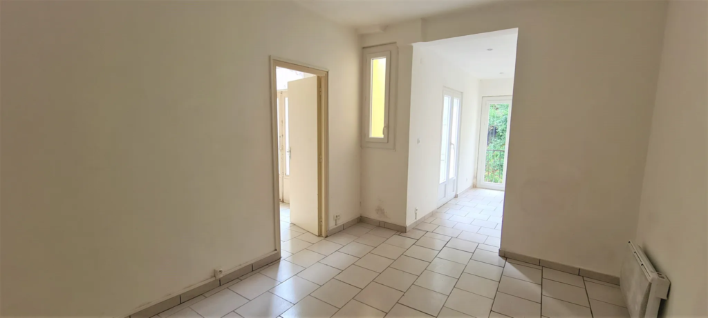 Appartement F2 bis à Amelie les bains palalda avec vue sur la montagne