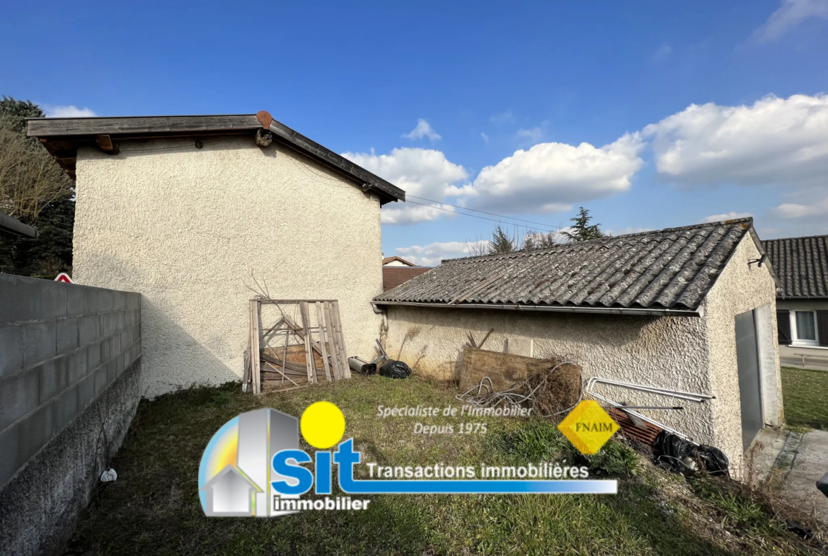 Sale - Maisonette to Renovate in Chonas l'amballan 