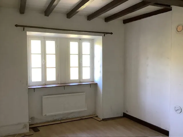 Maison en pierre avec vue à Sainte Colombe 