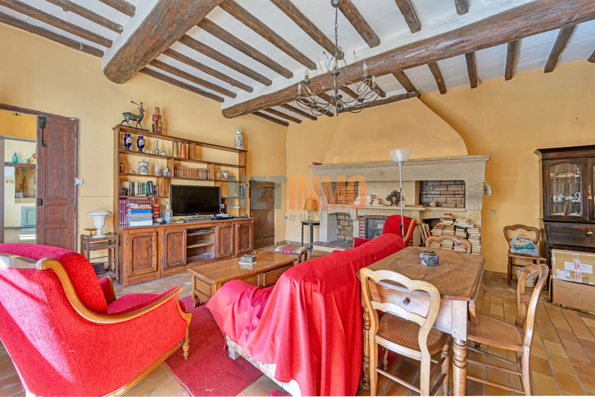 Maison de Charme à Beauvoisin avec Jardin 