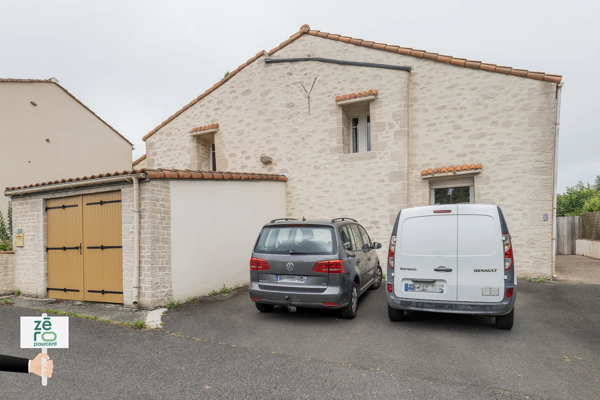 Belle Maison en Pierres à La Chaize-le-Vicomte 