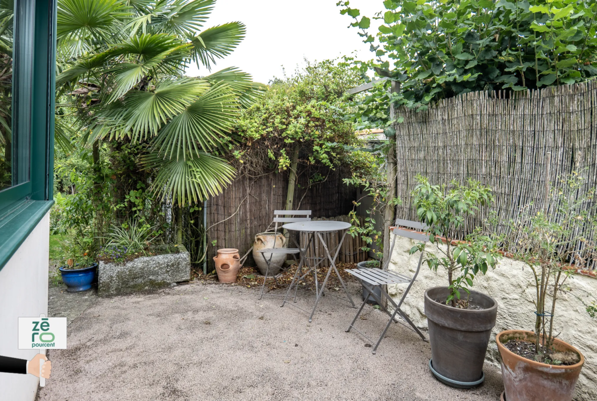 Belle Maison en Pierres à La Chaize-le-Vicomte 