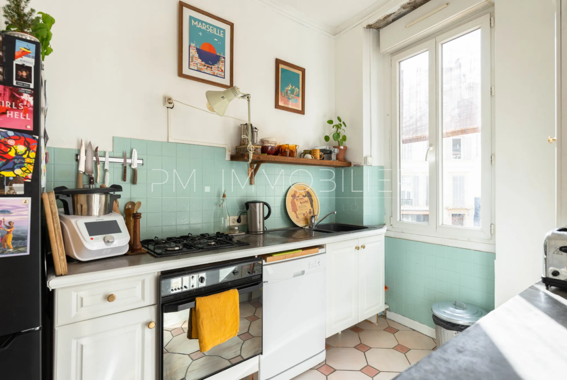 Charming Apartment in Marseille Camas Neighborhood 