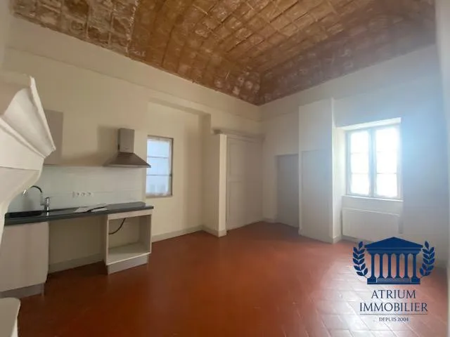 Appartement à vendre à Nimes - Quartier de la Mairie rue Dorée 