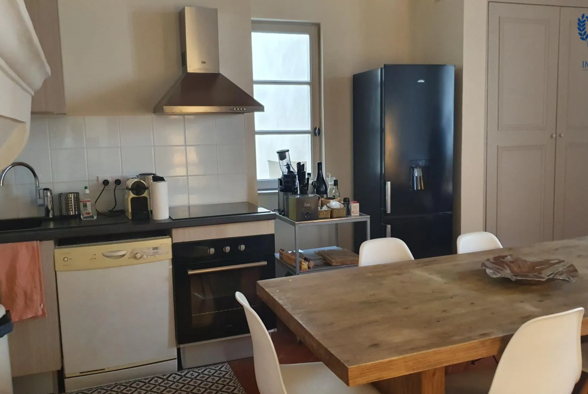 Appartement à vendre à Nimes - Quartier de la Mairie rue Dorée 