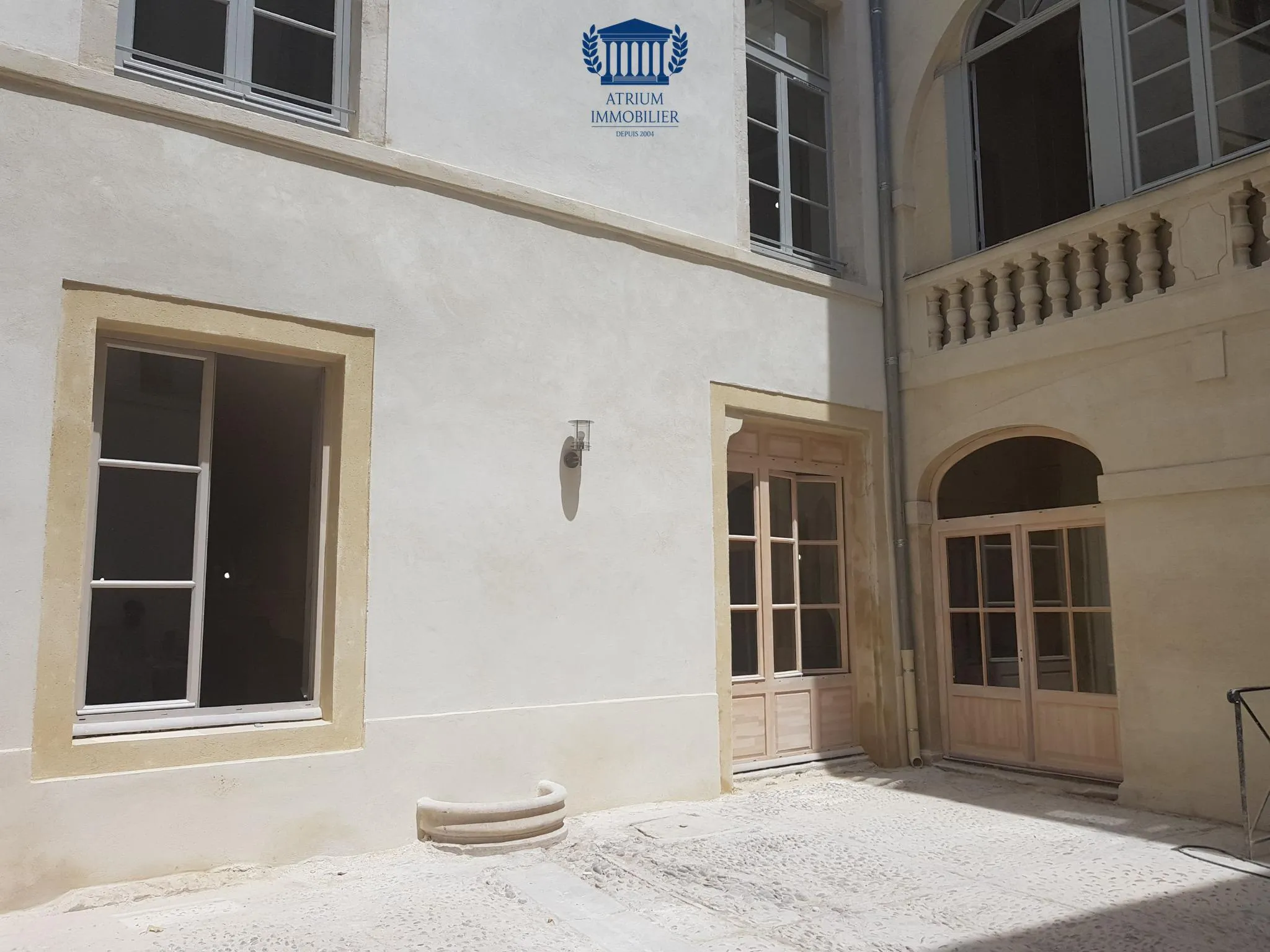 Appartement à vendre à Nimes - Quartier de la Mairie rue Dorée 