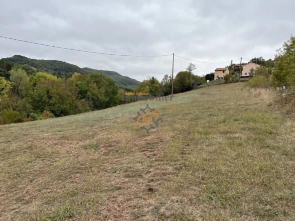 Terrain à bâtir de 5563m2 à vendre à Saint Affrique