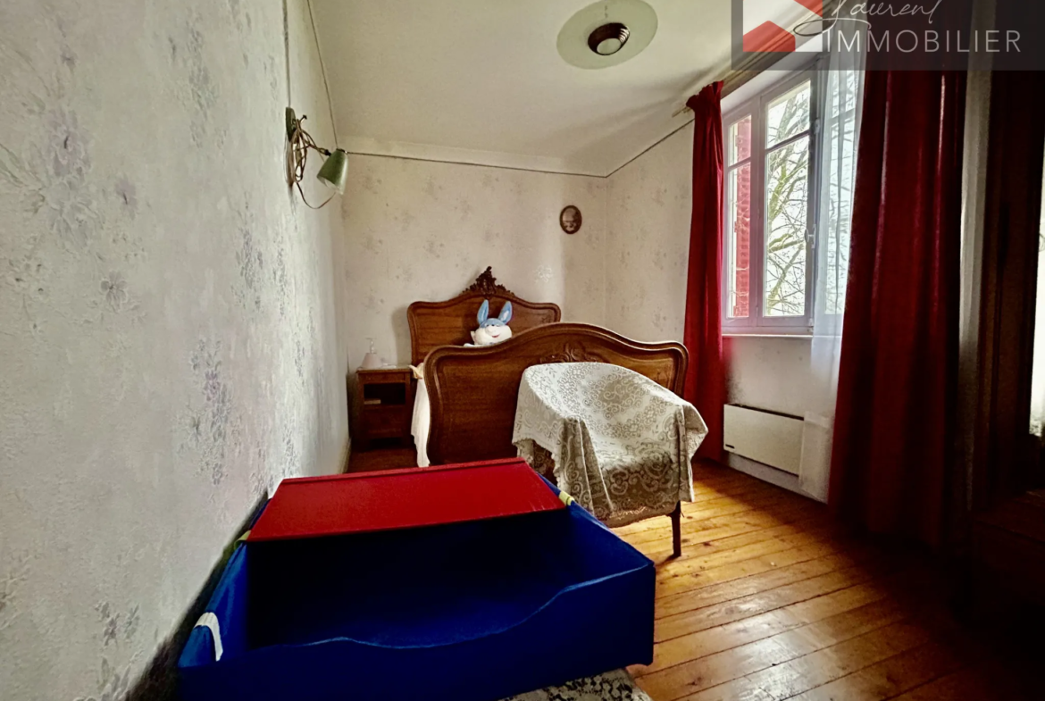 Belle Maison avec Terrasse et Jardin à Arbigny 