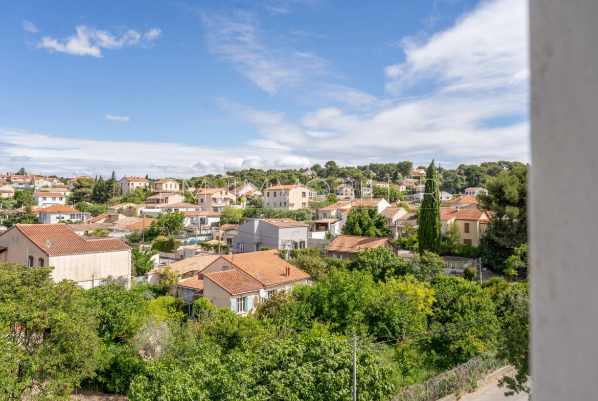 Appartement de type 3 avec vue dégagée et rénové 