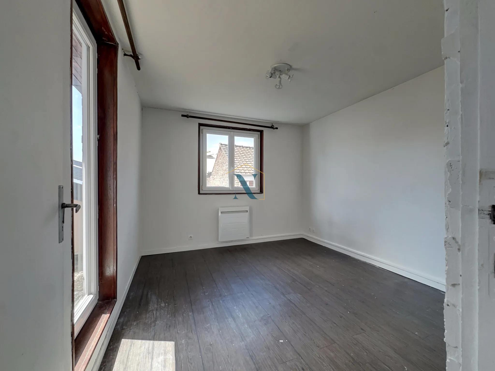 Appartement à rénover avec potentiel à Lille 