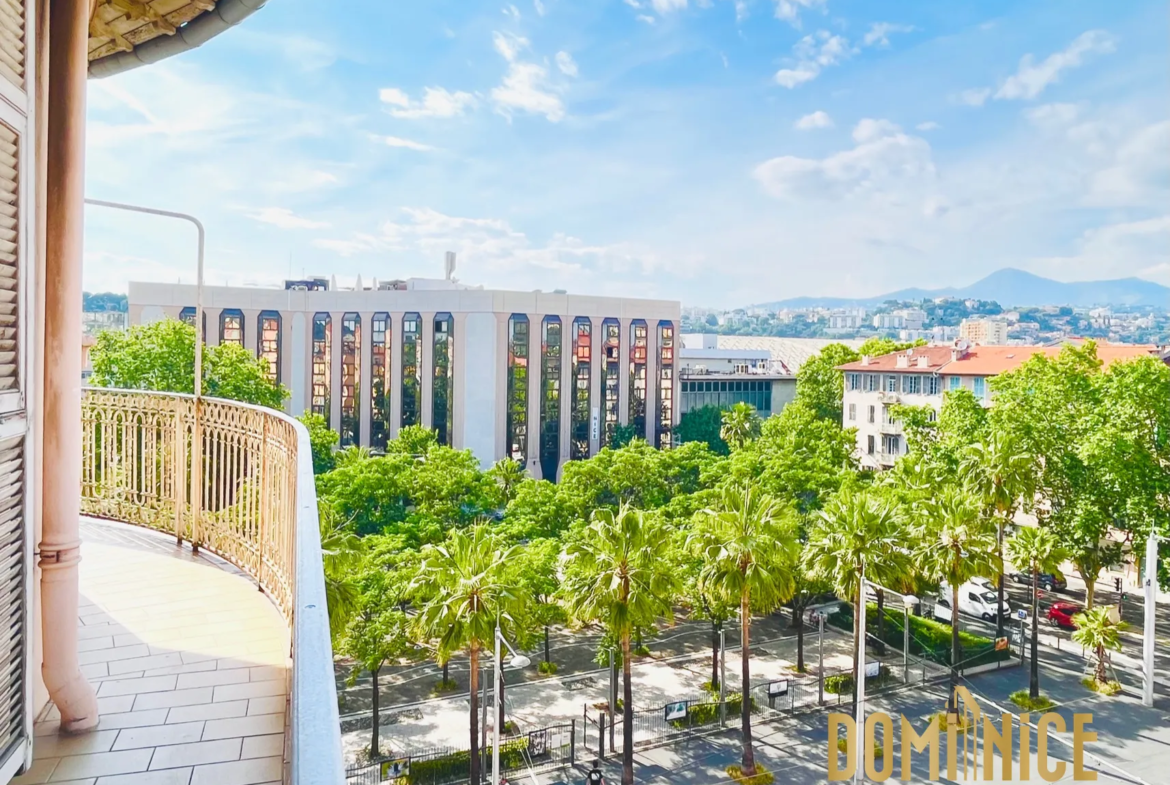 Appartement 3 pièces à Nice avec vue dégagée 