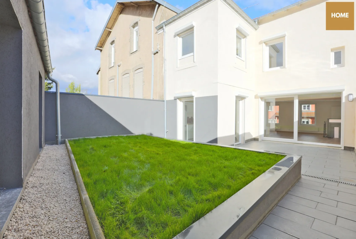 Maison Rénovée à Nancy avec Jardin et Terrasse 