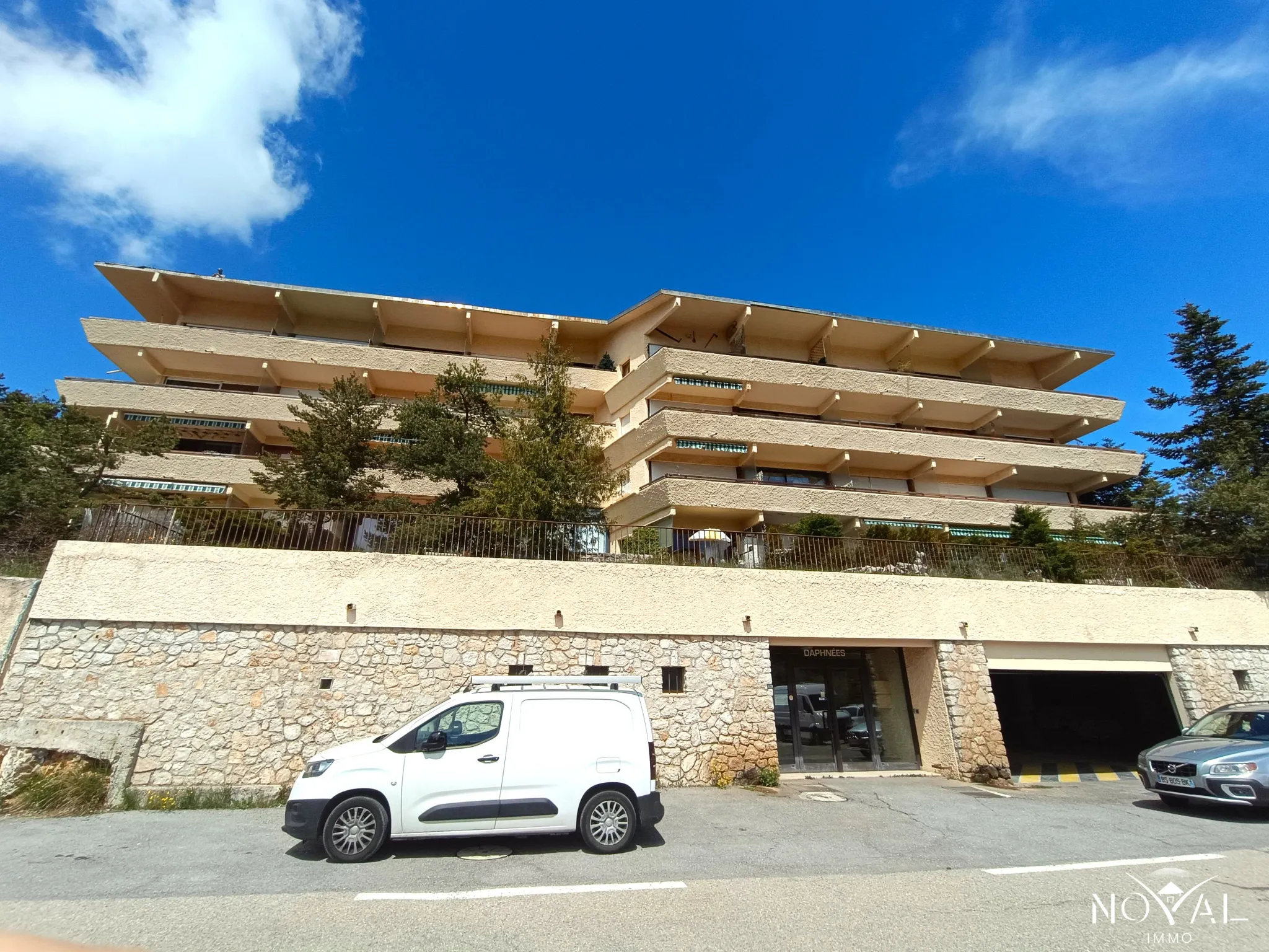 Appartement 4 pièces à Greolieres-Les-Neiges avec vue magnifique 