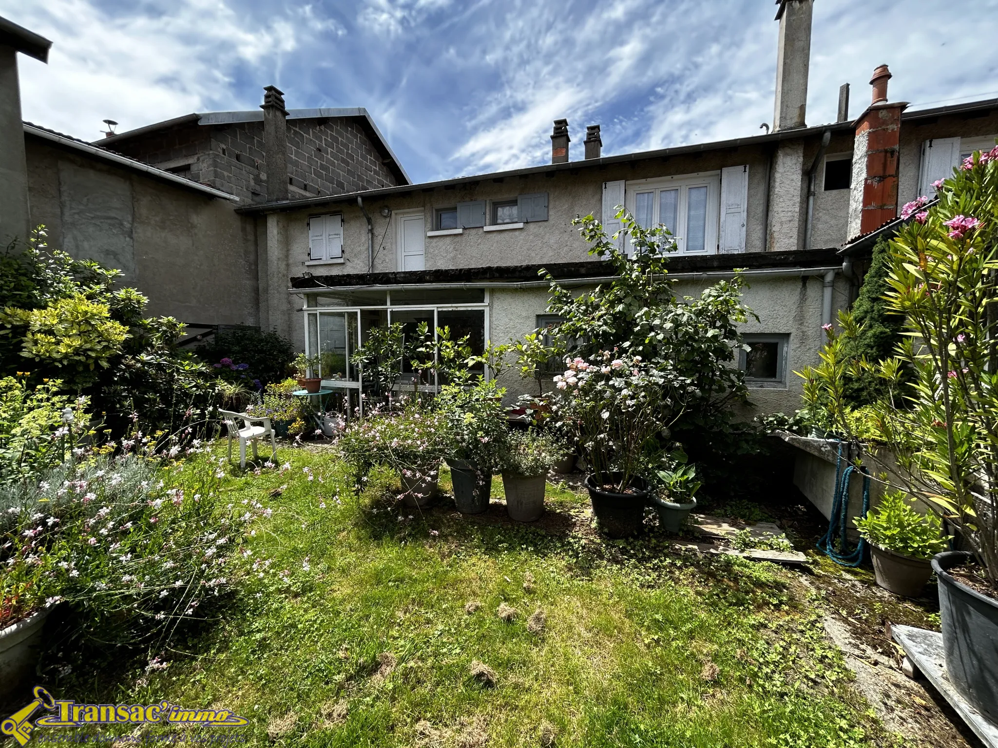 Maison avec Terrain Louée - Ris 