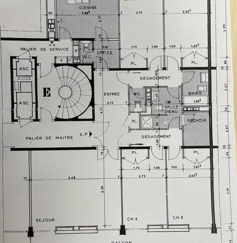 Appartement à Grenoble secteur mutualiste - dernier étage T5 118m2 