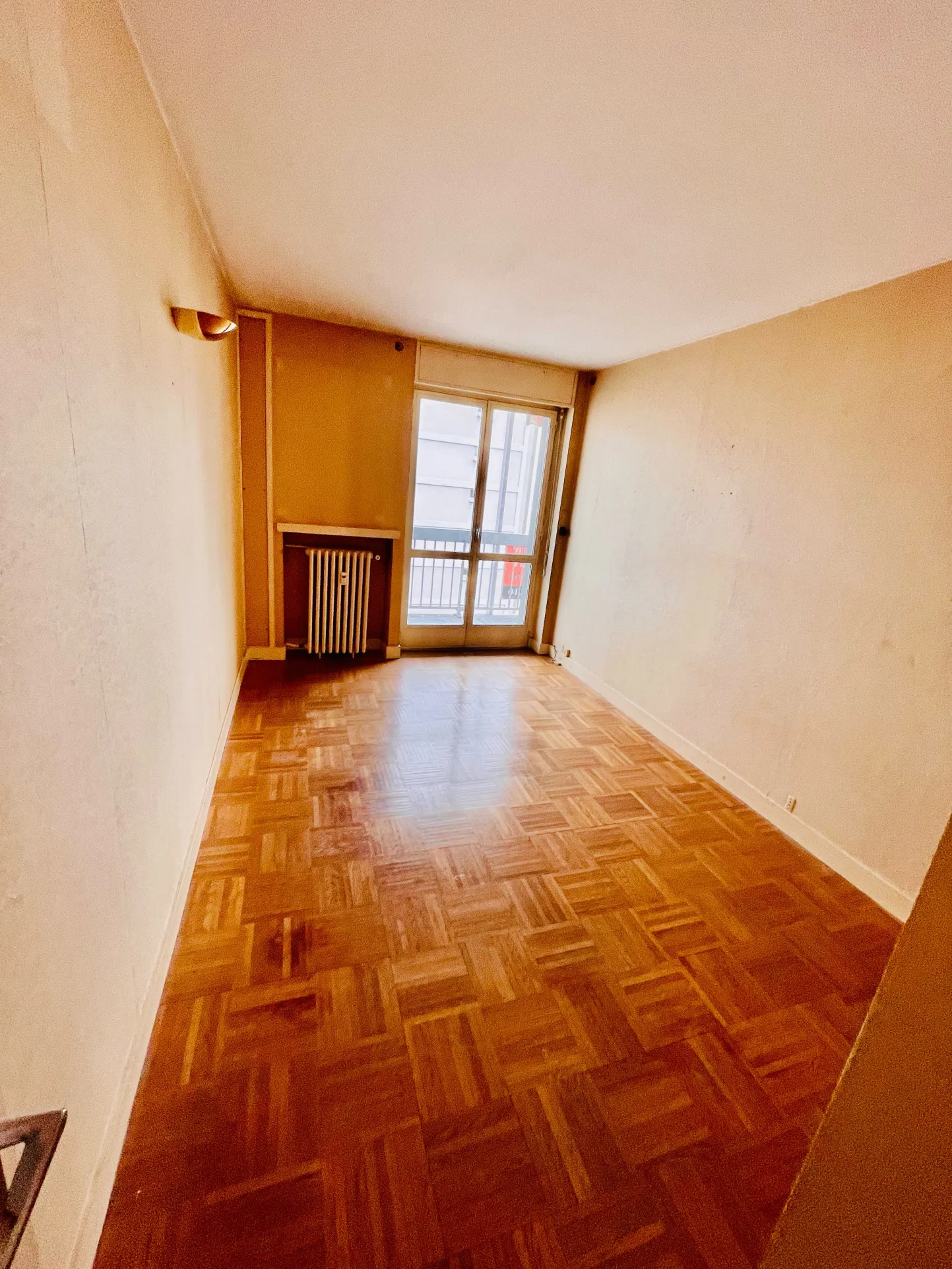 Appartement à Grenoble secteur mutualiste - dernier étage T5 118m2 