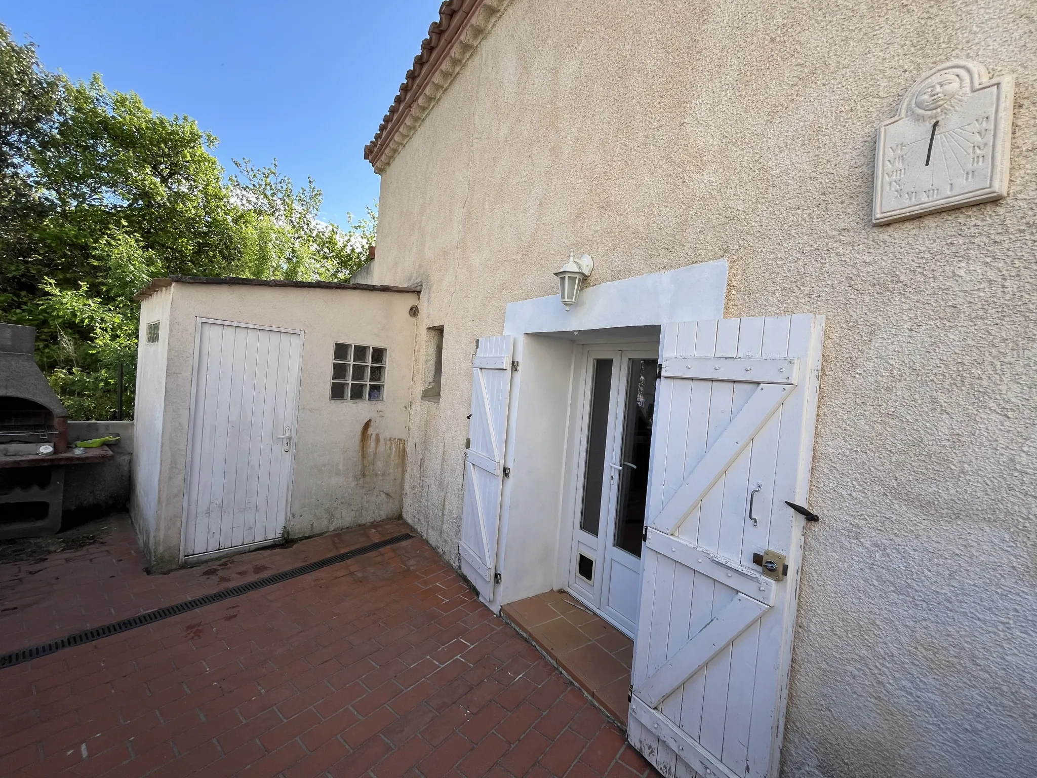 Maison de village 2 chambres et 2 terrasses à Ornaisons 