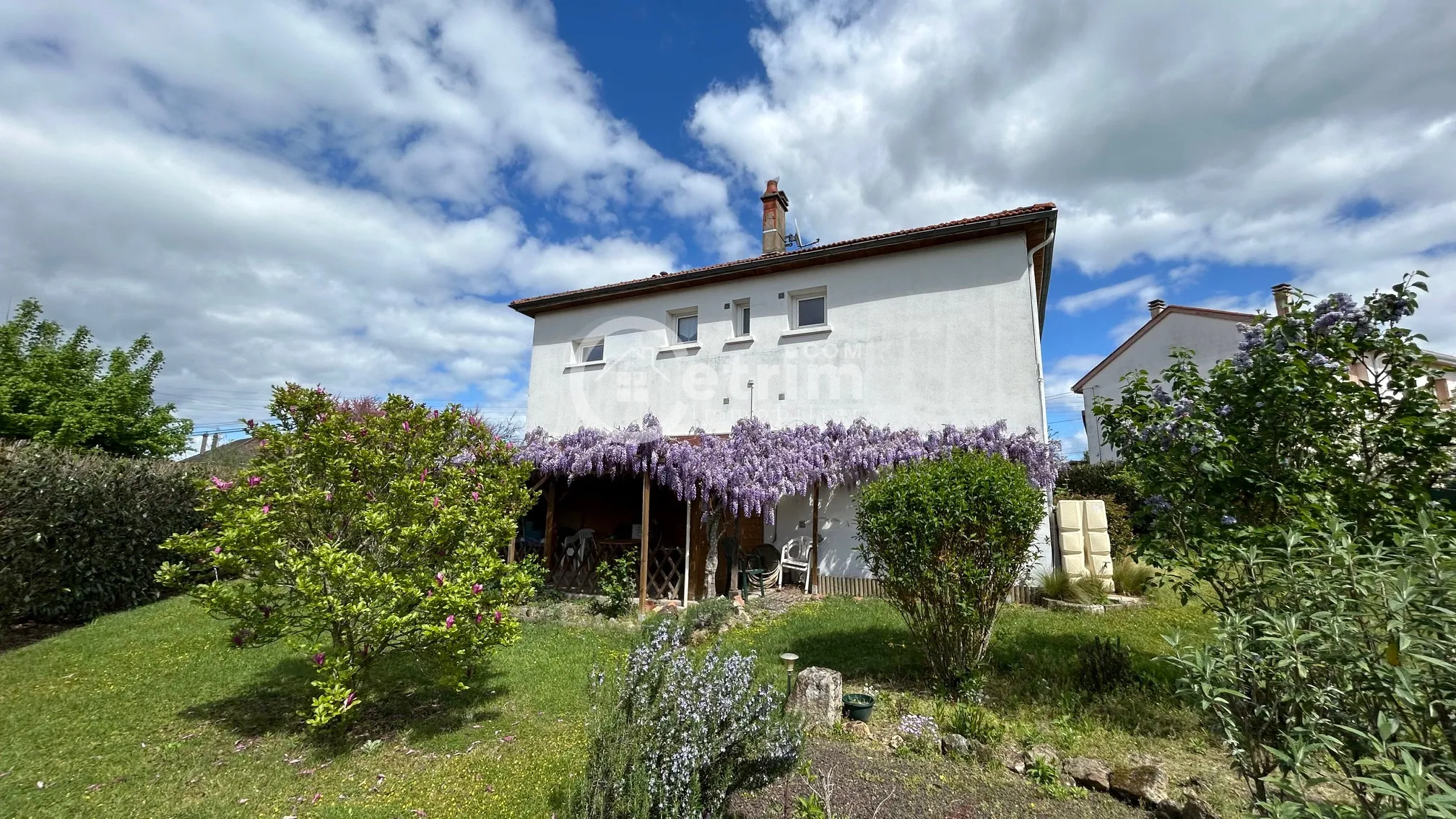 Maison à Lezoux avec Jardin et Garage 