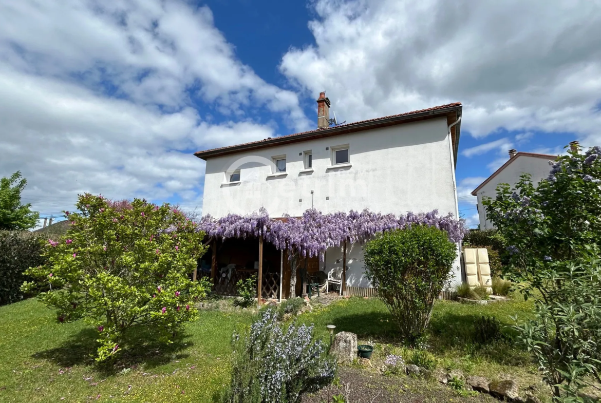 Maison à Lezoux avec Jardin et Garage 