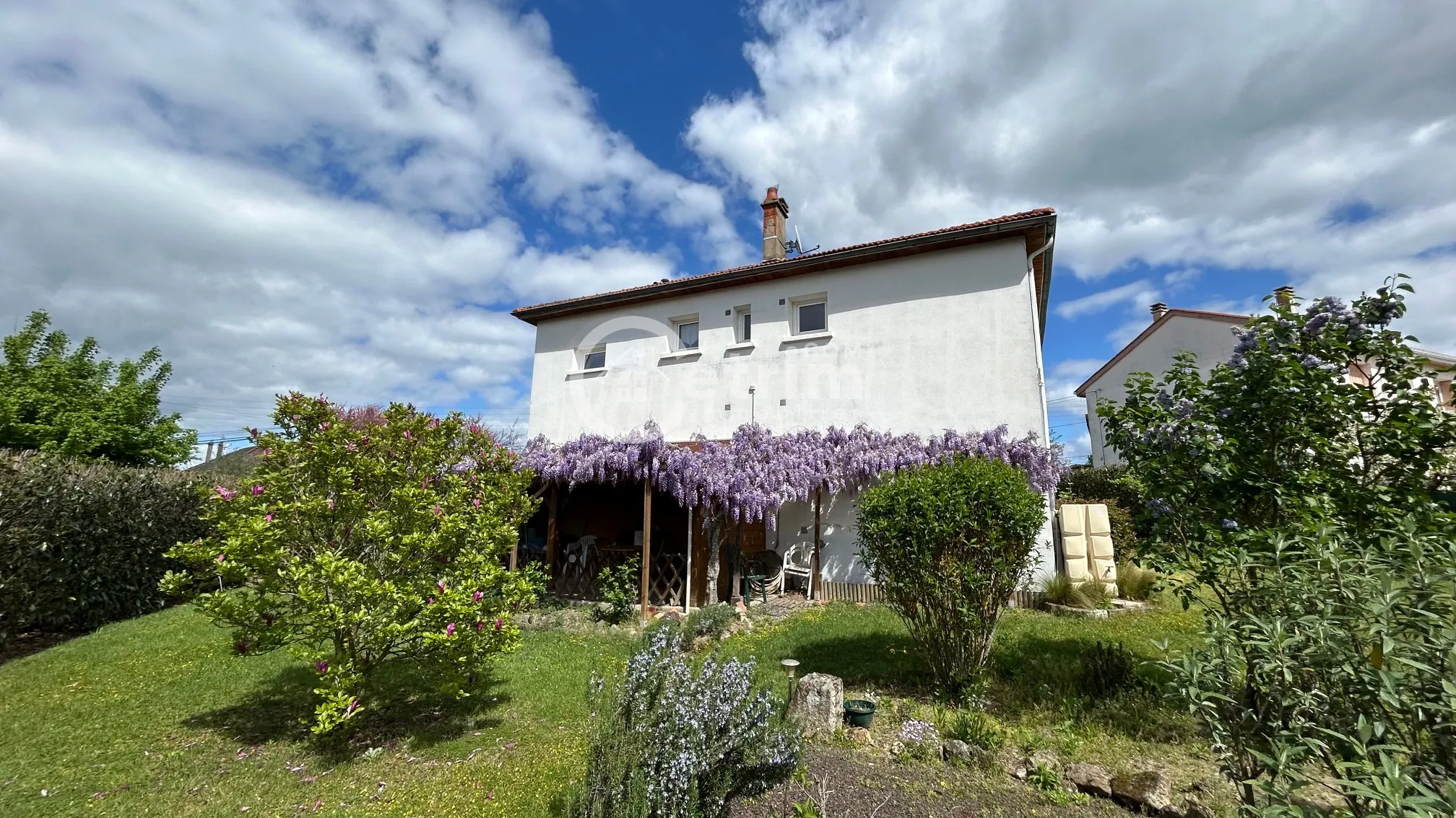 Maison à Lezoux avec Jardin et Garage 