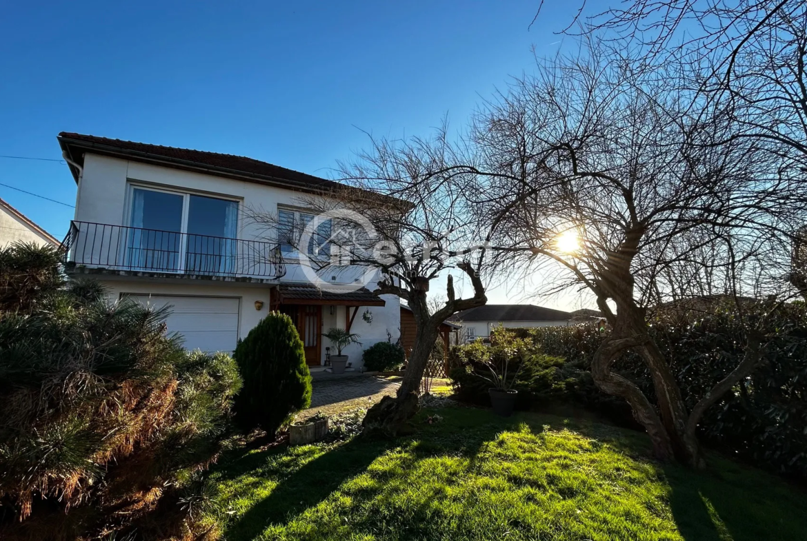 Maison à Lezoux avec Jardin et Garage 