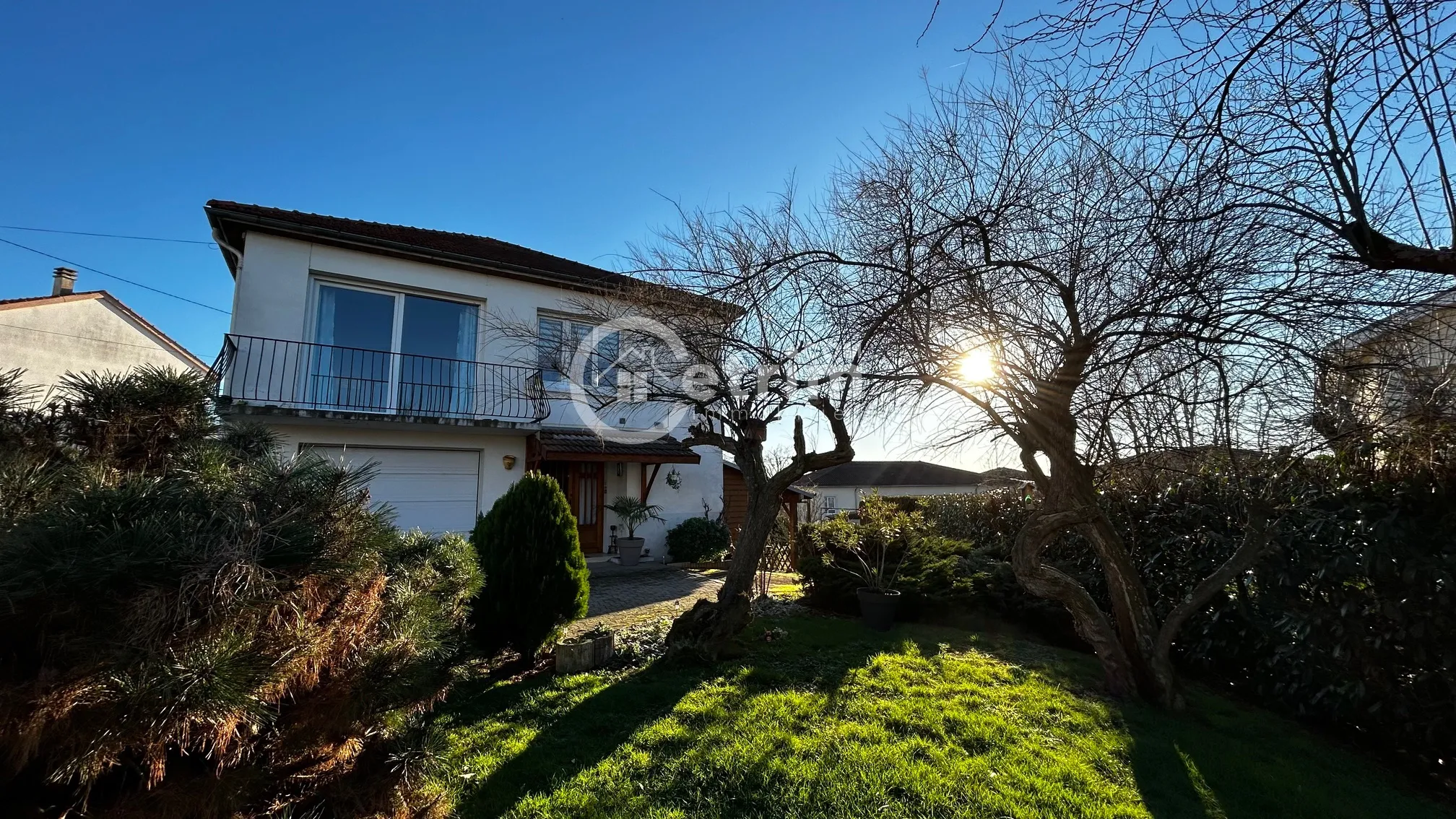 Maison à Lezoux avec Jardin et Garage 