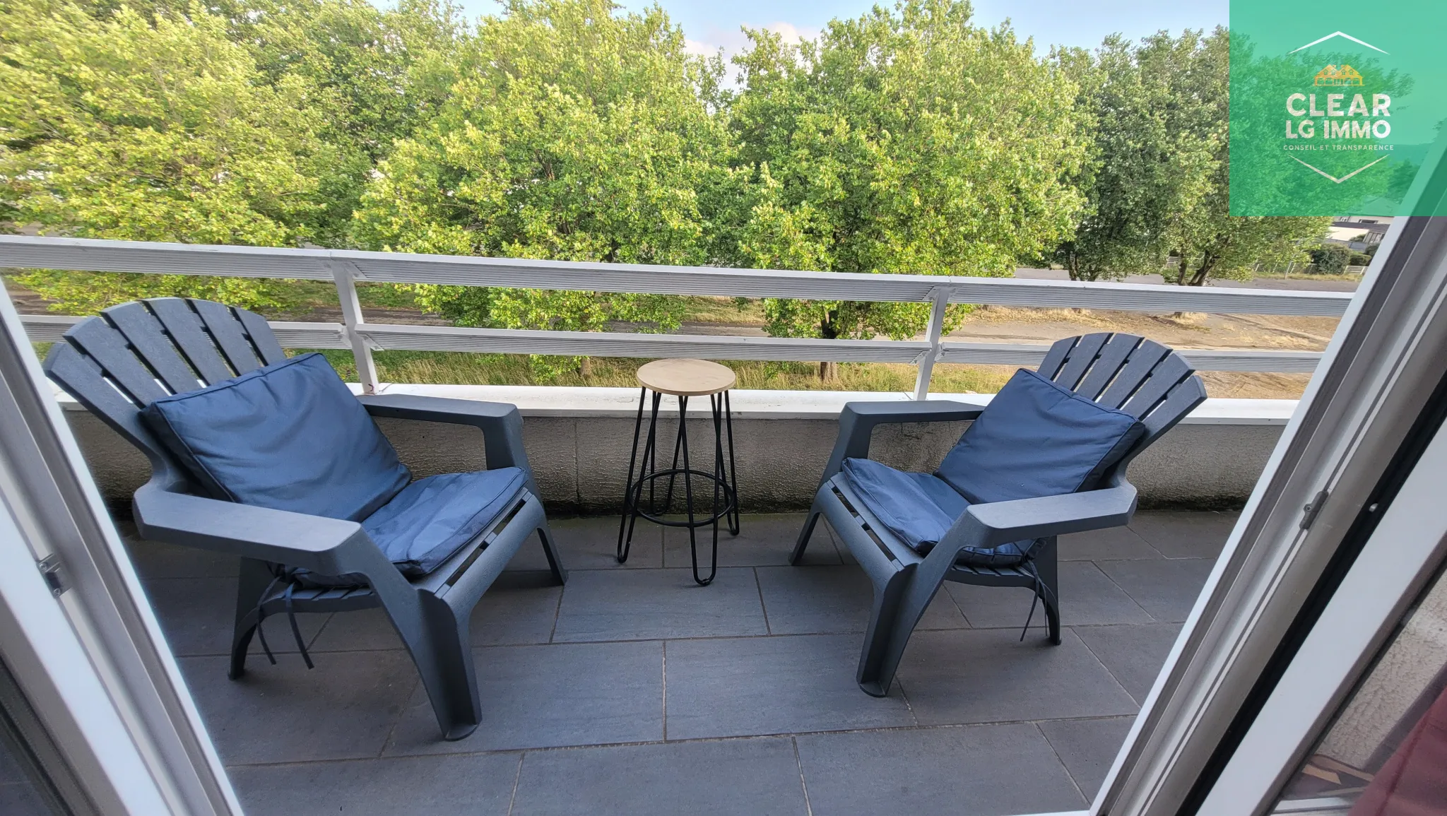 Appartement F3 de 76m2 à Florange avec balcon et vue sur la verdure 