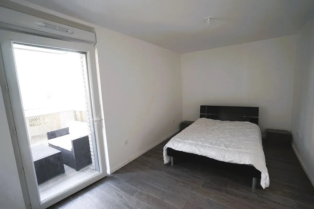 Appartement T3 à Roncq avec Loggia et Place de Stationnement 