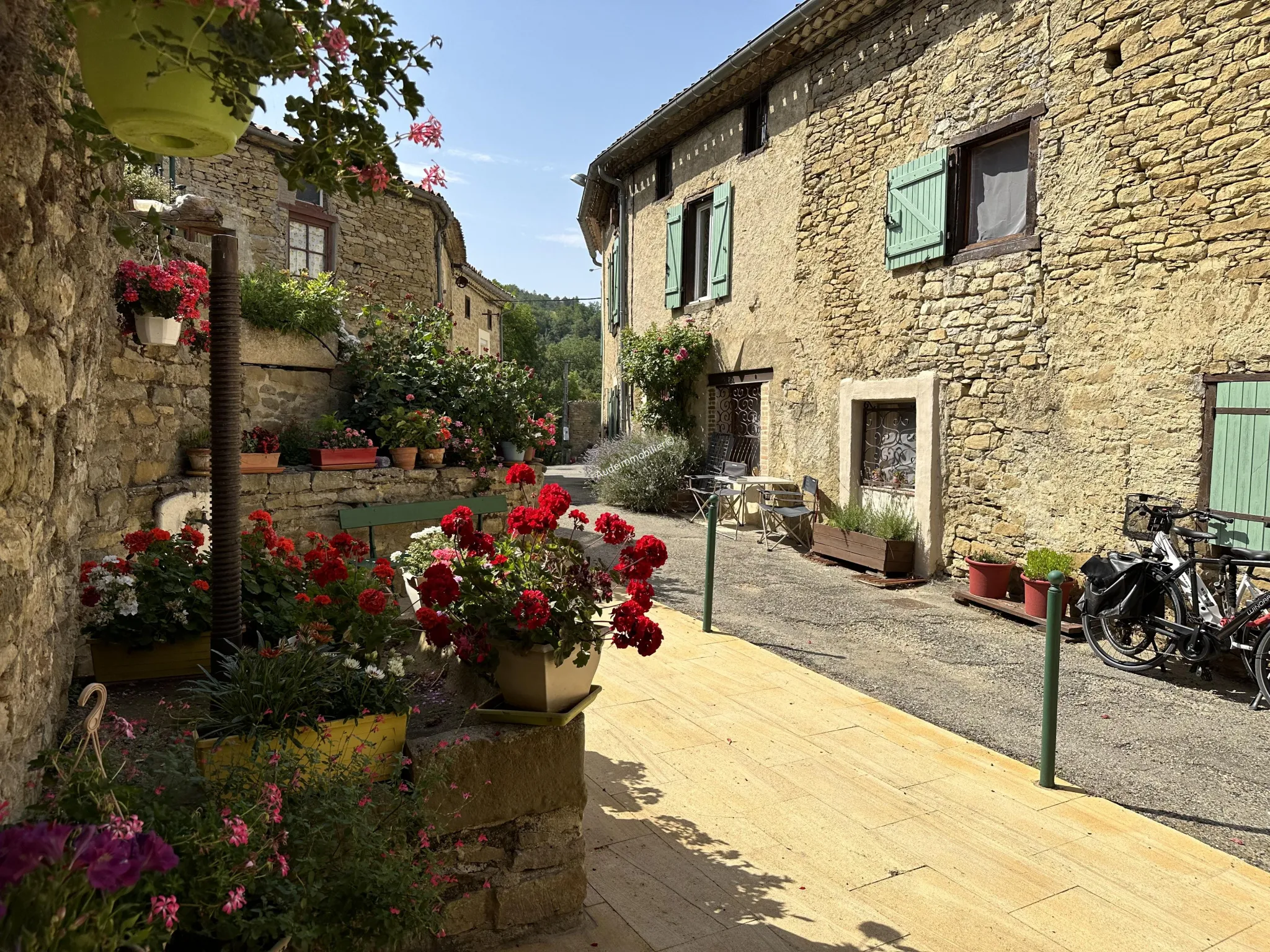 Maison de village en pierres à Limoux 