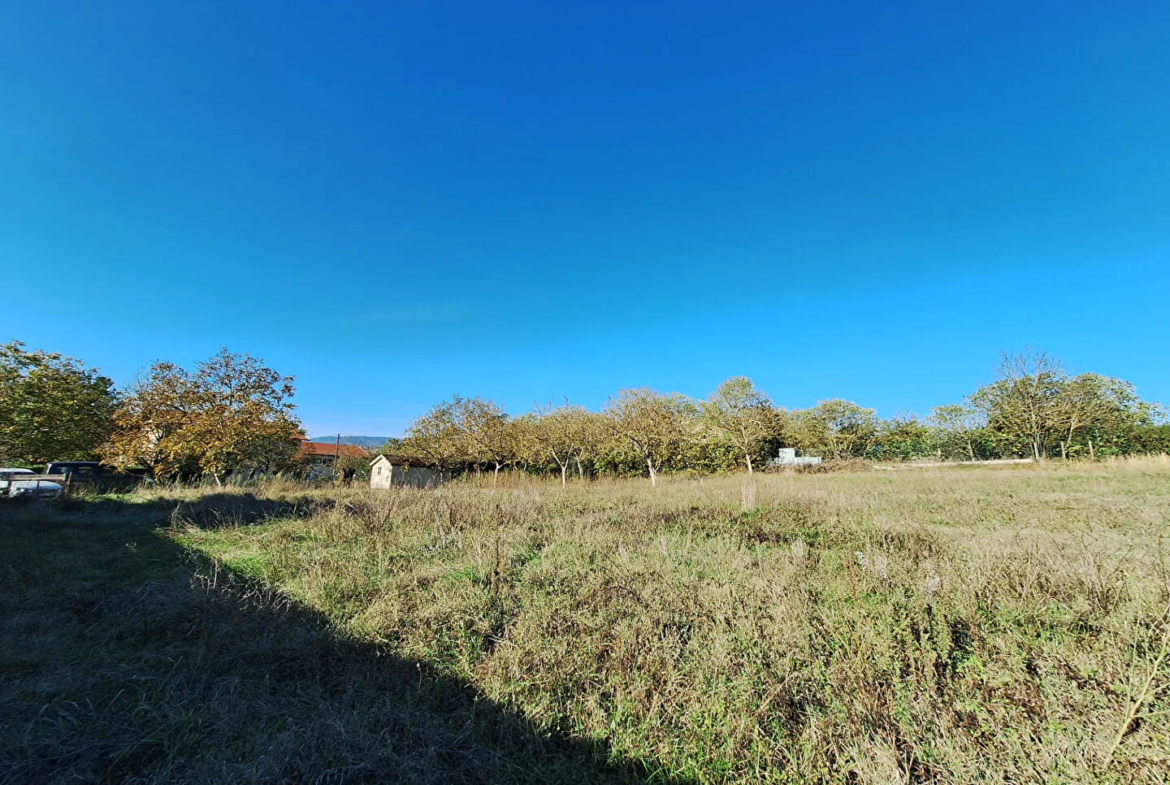 Building Plot for Sale in Saint-Alban-Du-Rhone 659m2 