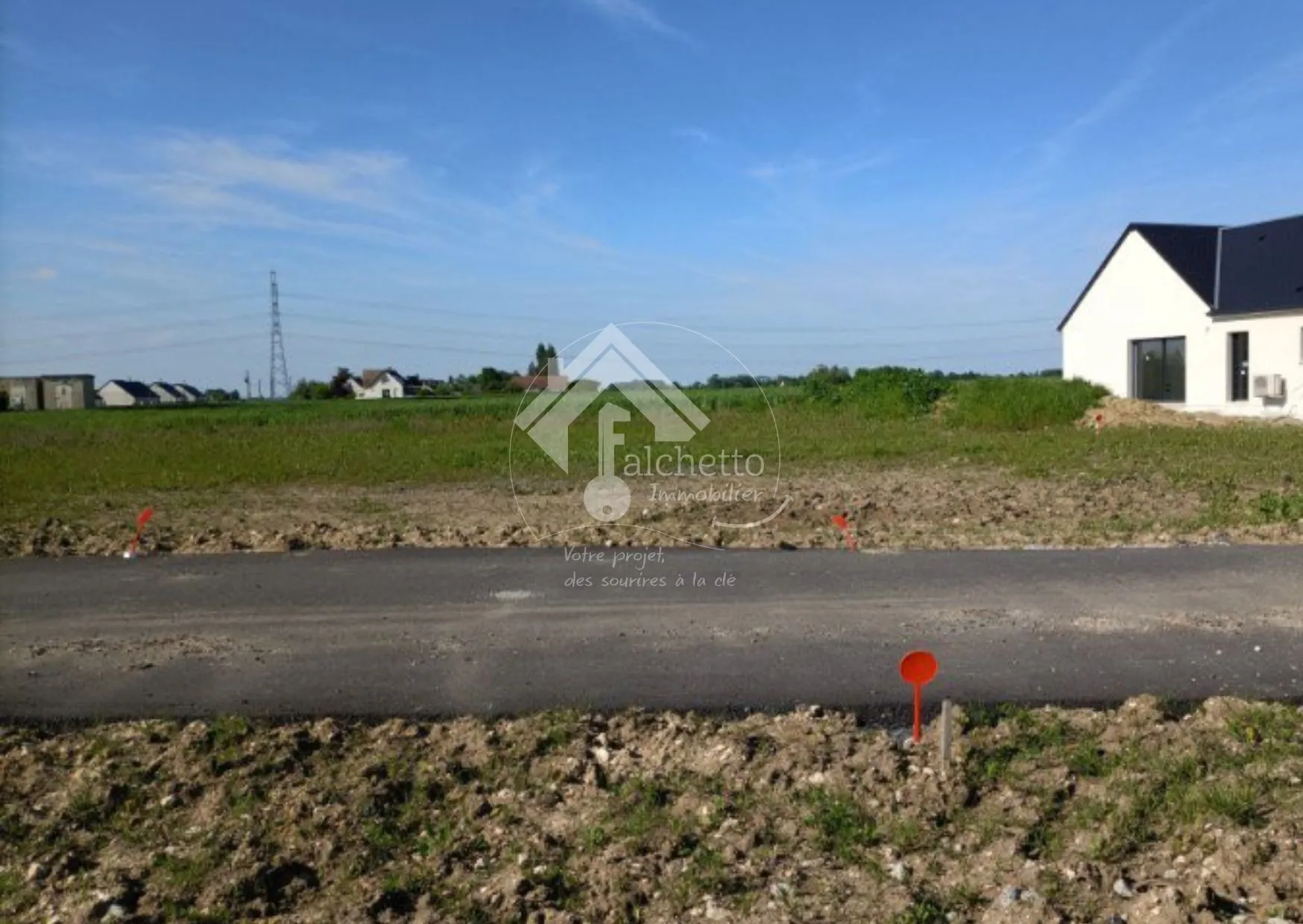 Terrain constructible de 543m2 à Druye (37190) 