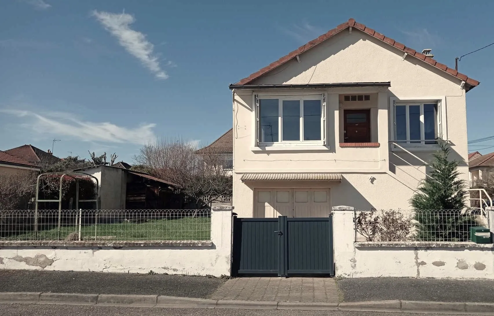 Belle maison rénovée à Bellerive sur Allier 