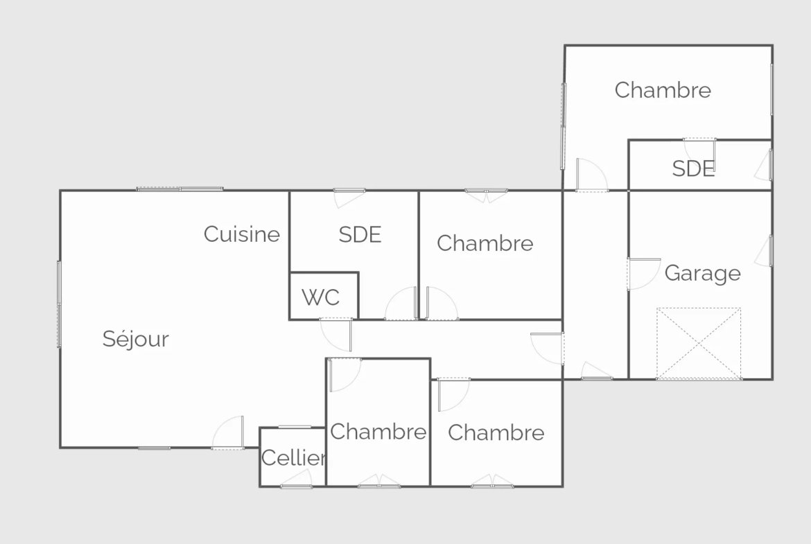 Maison 4 chambres avec garage et jardin paysager à Champdolent 