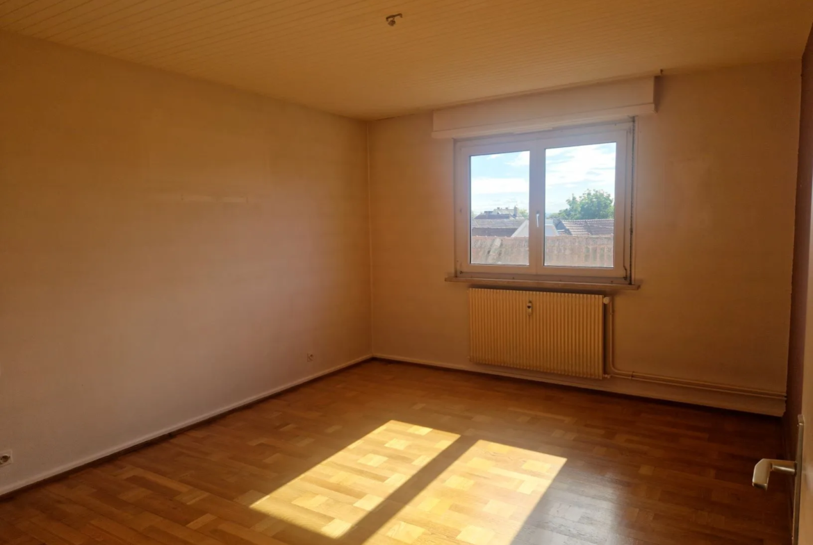 Appartement Lumineux 4 Pièces avec Balcons à Lingolsheim 