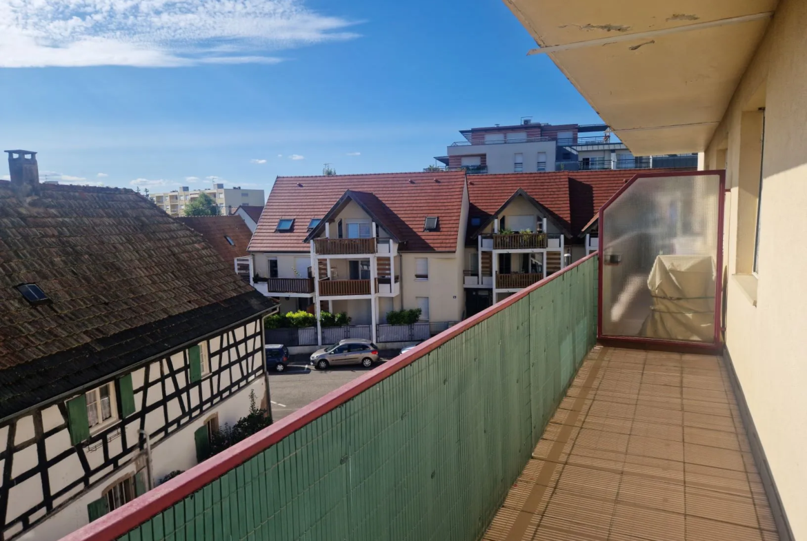 Appartement Lumineux 4 Pièces avec Balcons à Lingolsheim 