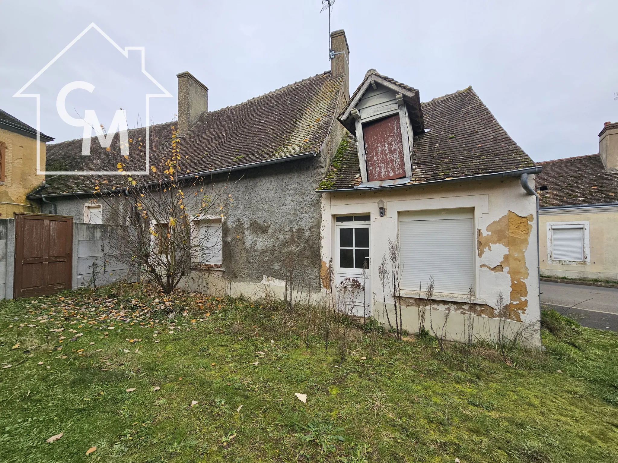 Maison de Ville avec Jardin et Dépendances à Torce en Vallee 