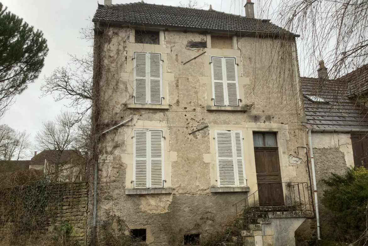 Maison de village à 12km de Montbard 