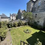 Maison à Egletons en CORREZE - Local commercial transformable en appartement