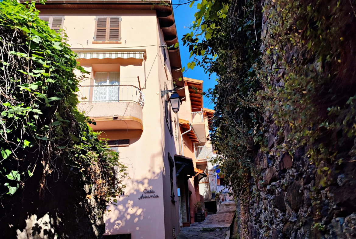 Maison F4 à Belvédère avec balcon 