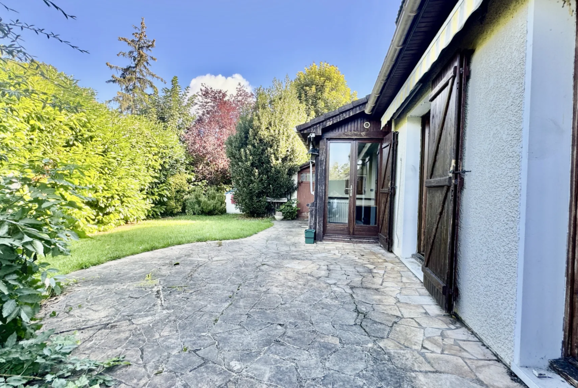 Grande Maison Familiale avec Jardin à Mantes-la-Ville 