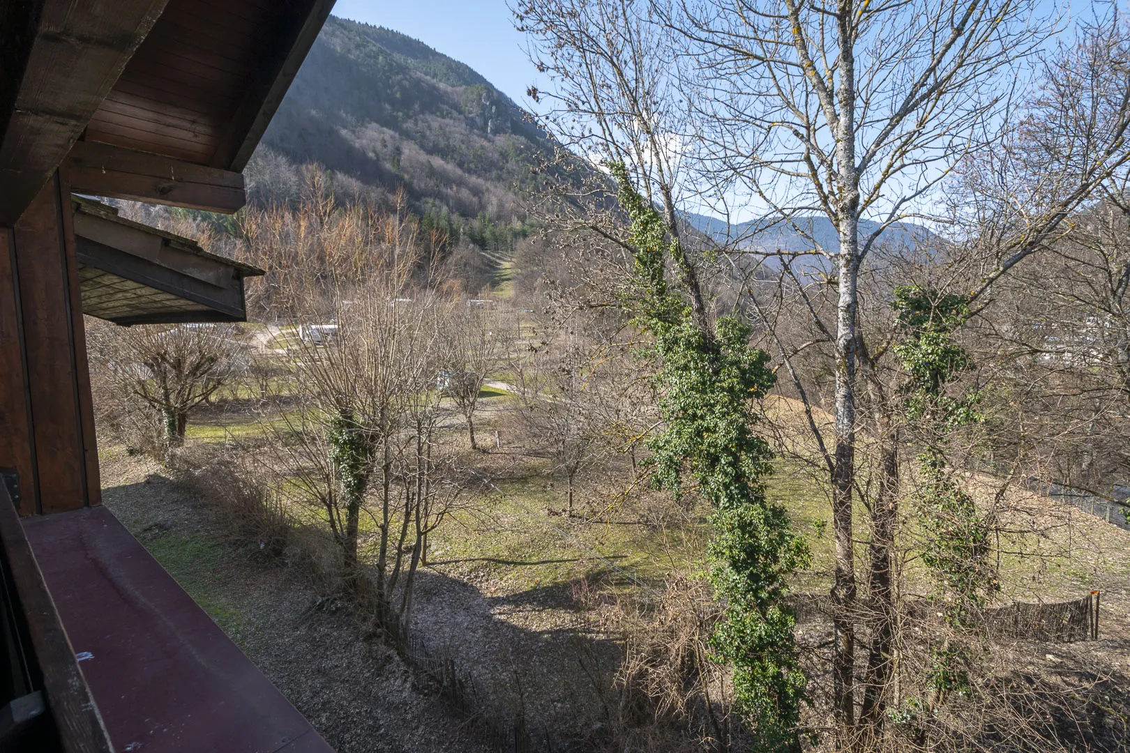 Appartement T3 avec Coin Montagne à Brides Les Bains 