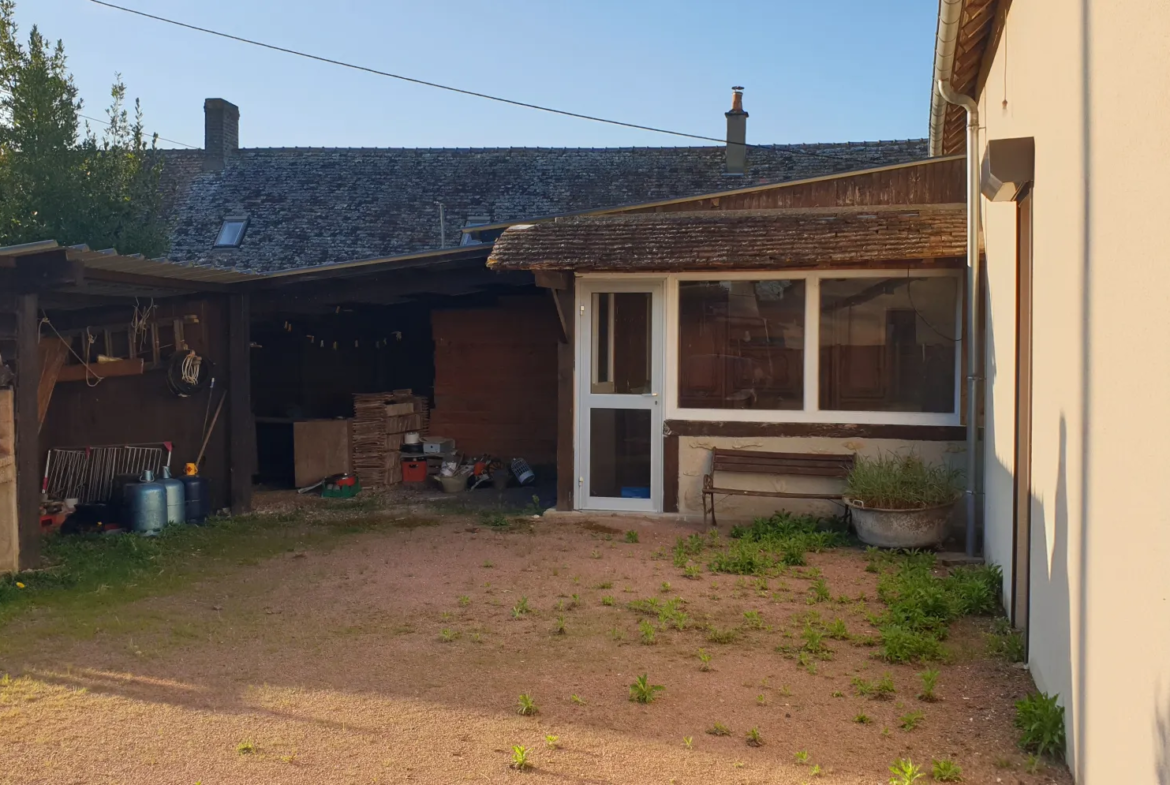 Maison de plain-pied avec 2 chambres et jardin clôturé 