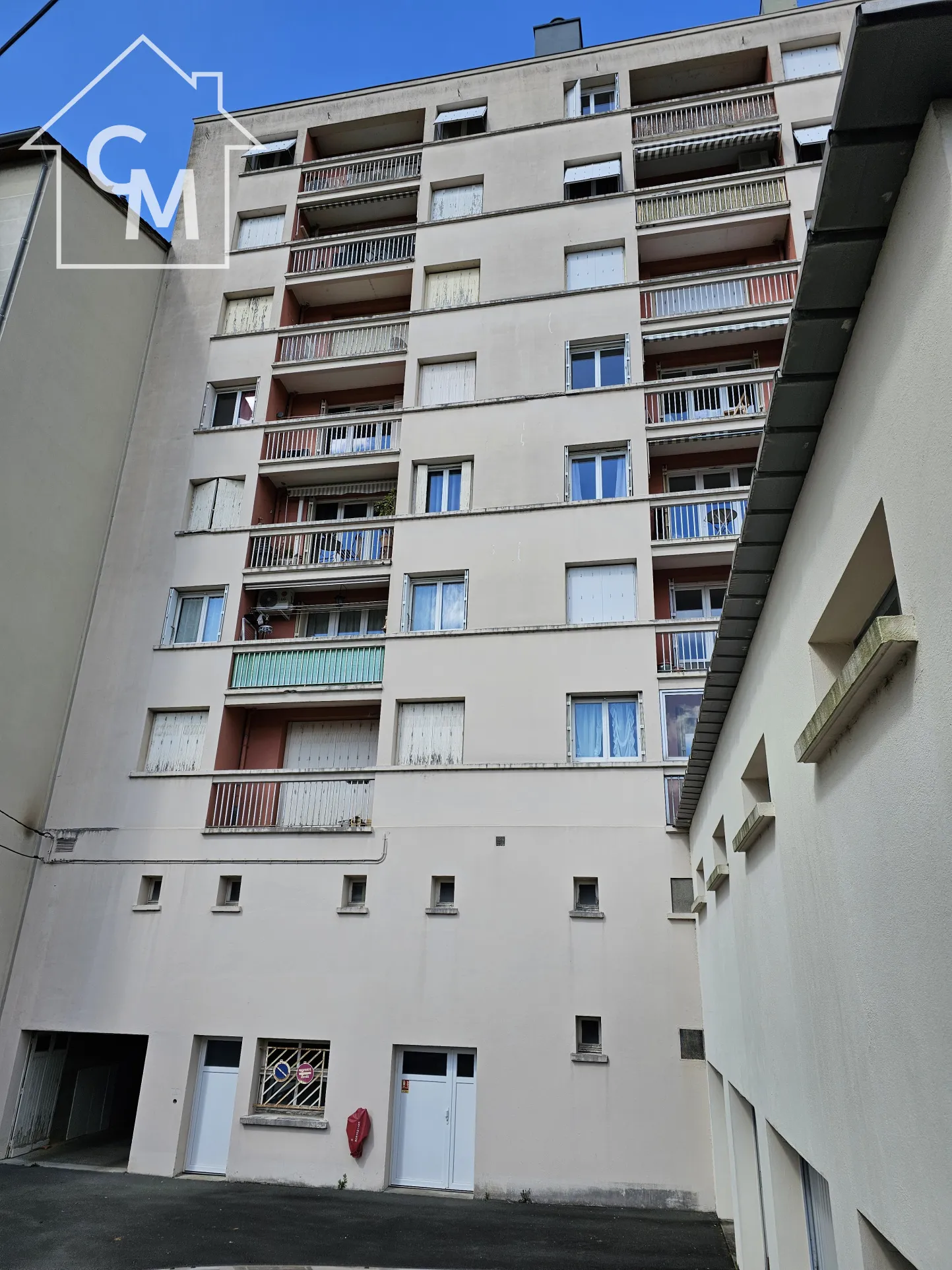 Appartement T3 Perigueux Centre avec Garage et Cave 