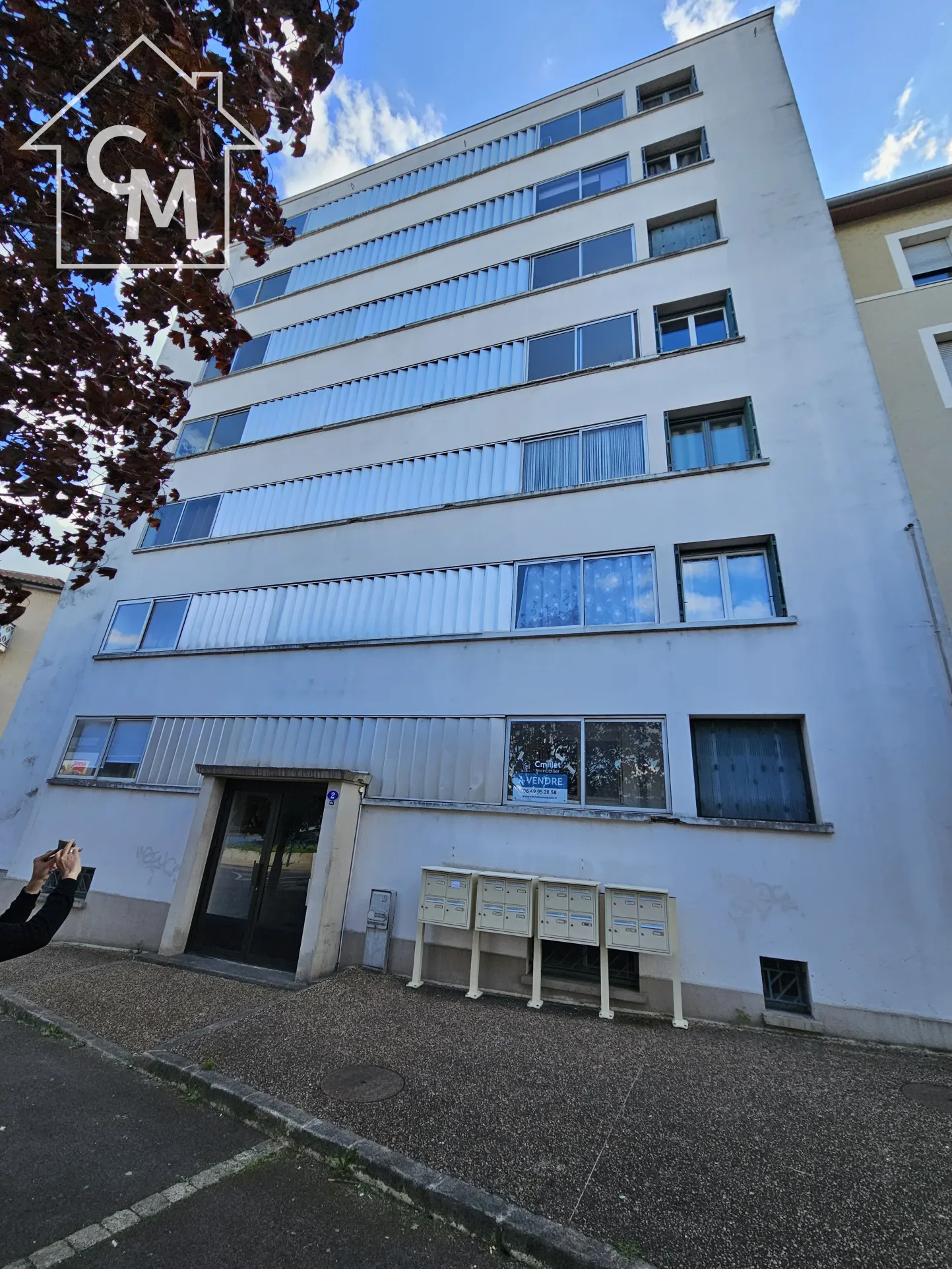 Appartement T3 à Perigueux avec garage et cave 