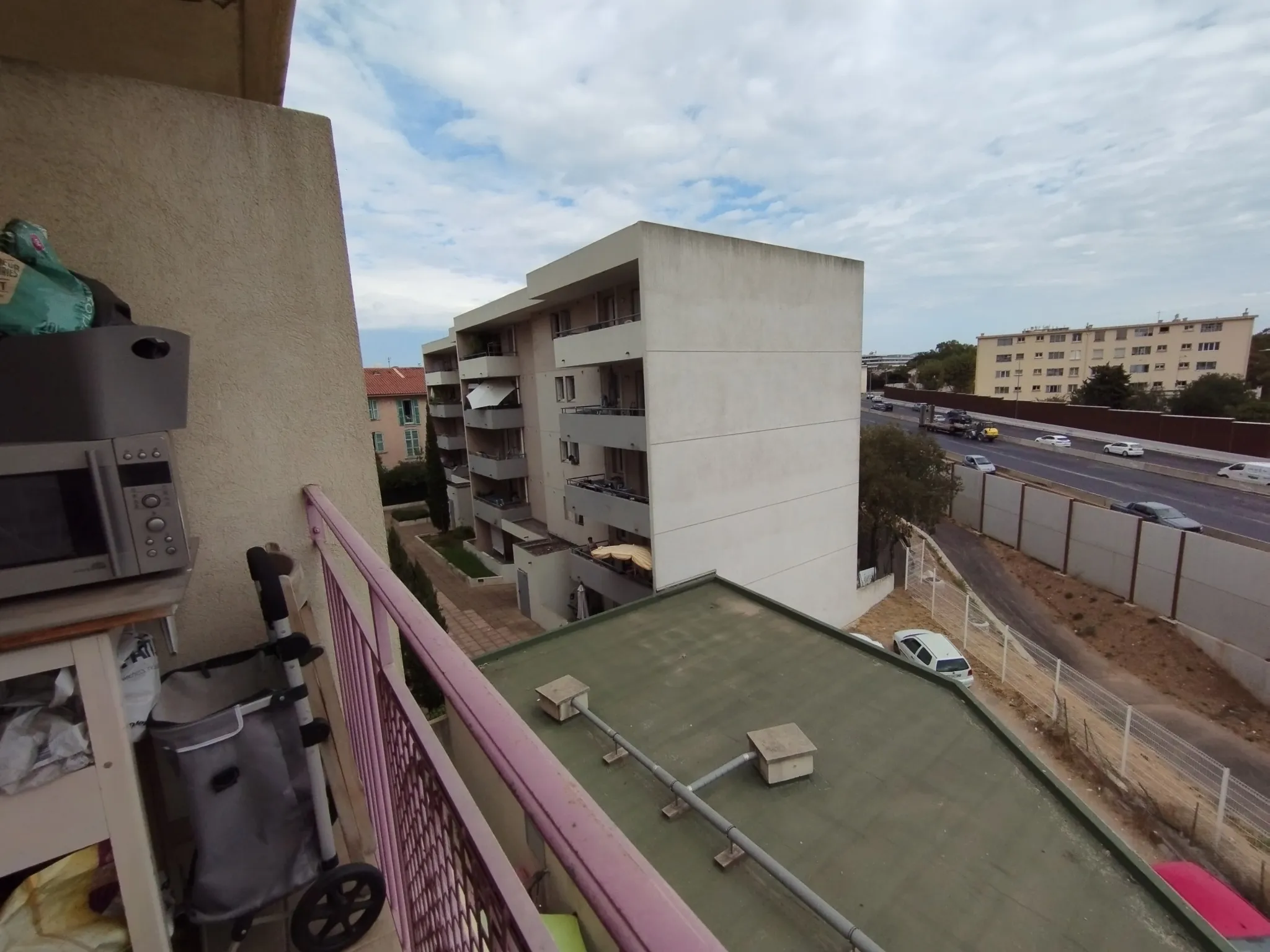 Studio for Sale in Toulon East - 30m2 - €99,000 